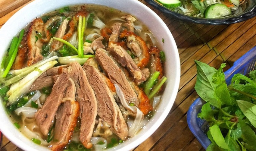 Pho vit Cao Bang Vietnam