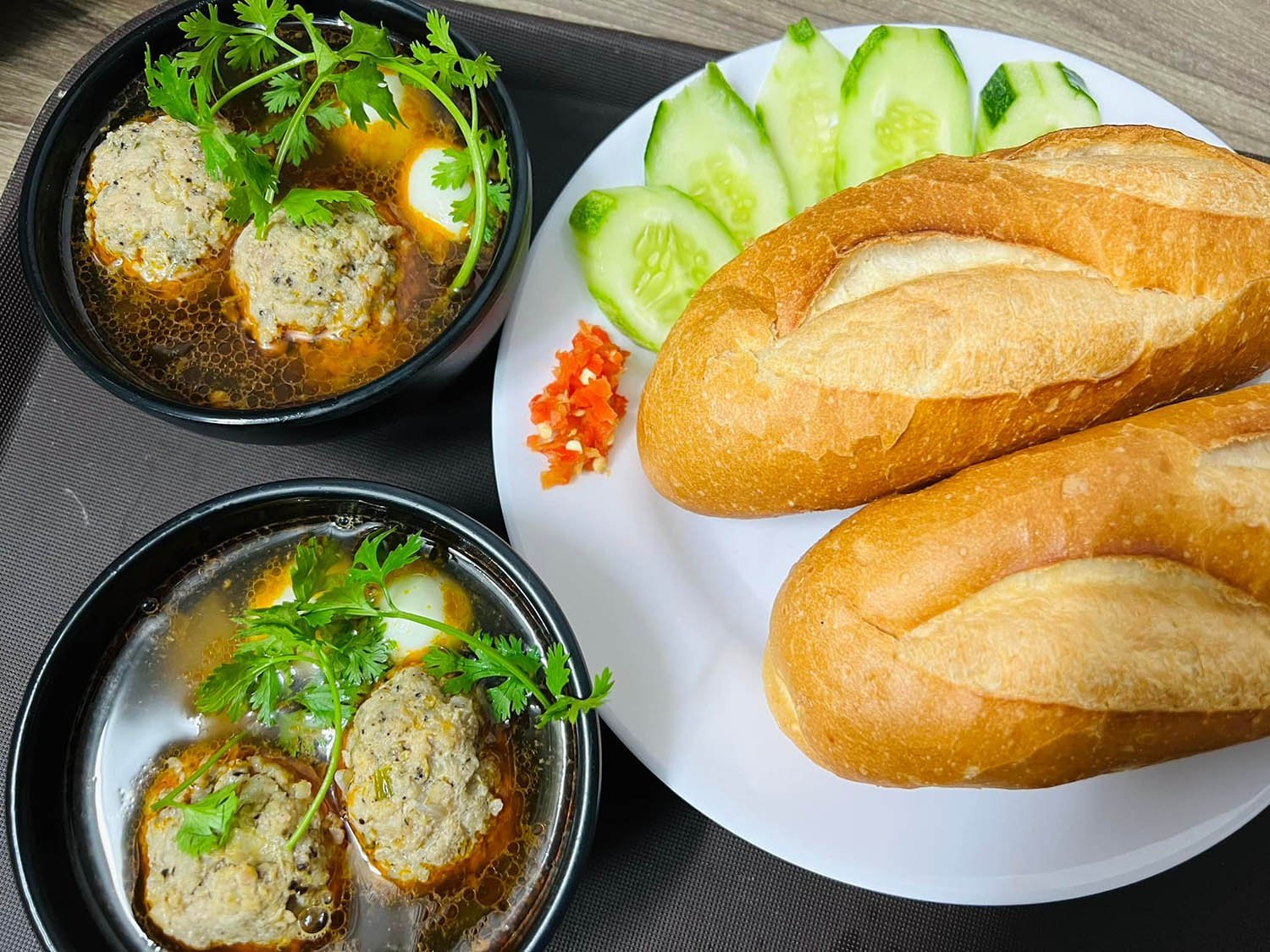 Vietnamese food - banh mi xiu mai - Da Lat