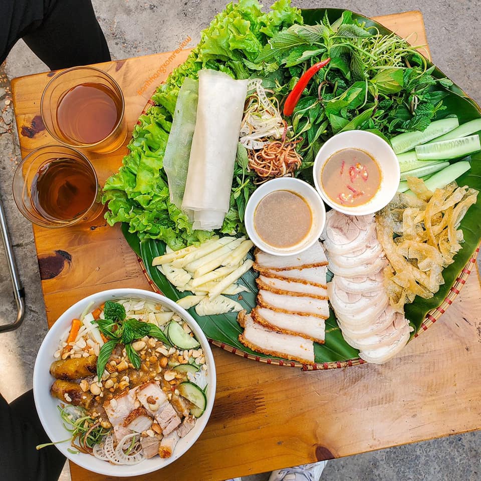 Vietnamese food - banh trang thit heo - Da Nang