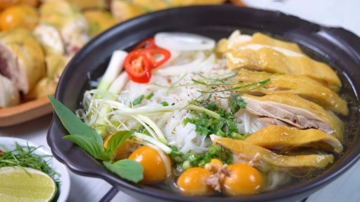 chicken pho vietnam