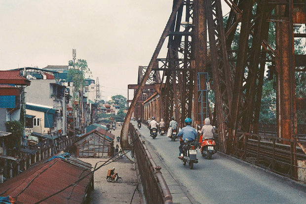Long Bien Bridge has witnessed many historical events of Hanoi